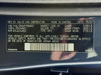 2023 Volvo XC60 Ultimate Dark Theme