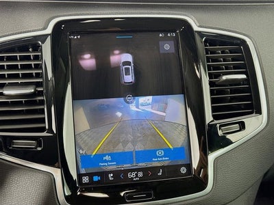 2023 Volvo XC90 Plus