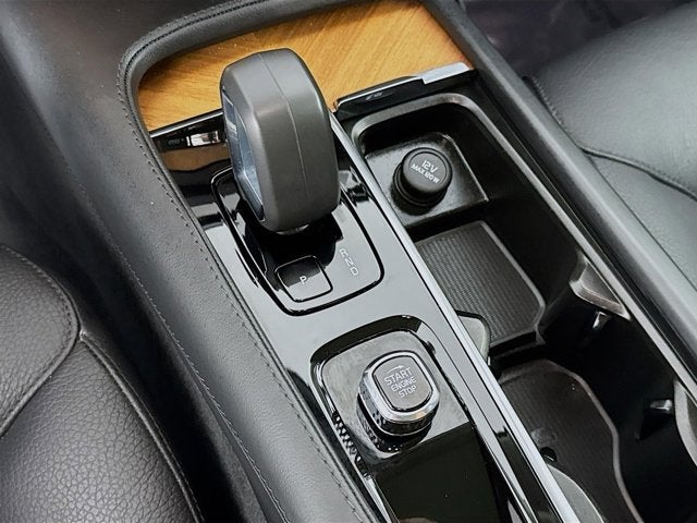 2023 Volvo XC90 Plus