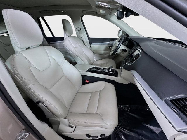 2023 Volvo XC90 Core