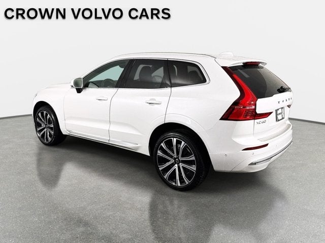 2023 Volvo XC60 Ultimate Bright Theme