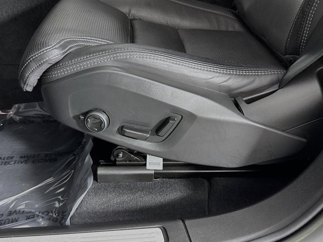 2023 Volvo XC60 Ultimate Bright Theme