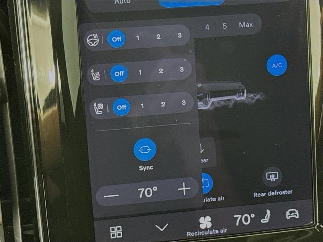 2023 Volvo XC60 Ultimate Bright Theme