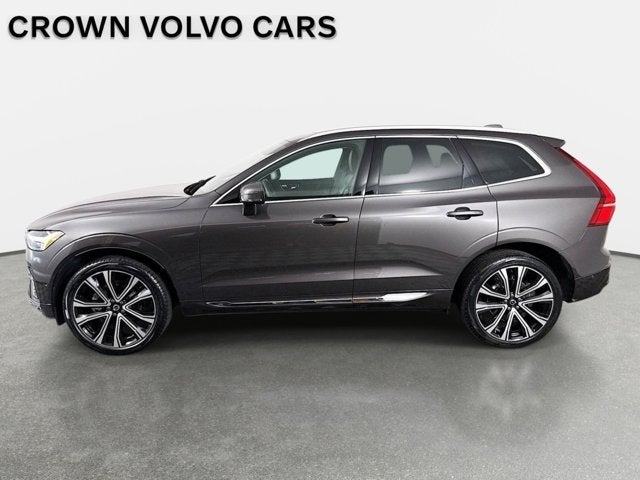 2023 Volvo XC60 Ultimate Bright Theme