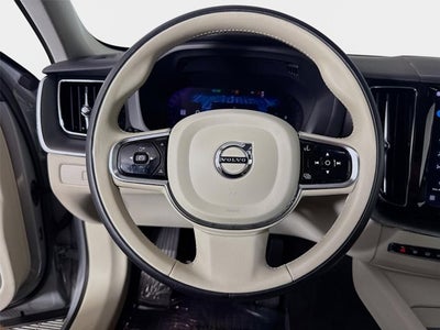 2024 Volvo XC60 Core Dark Theme