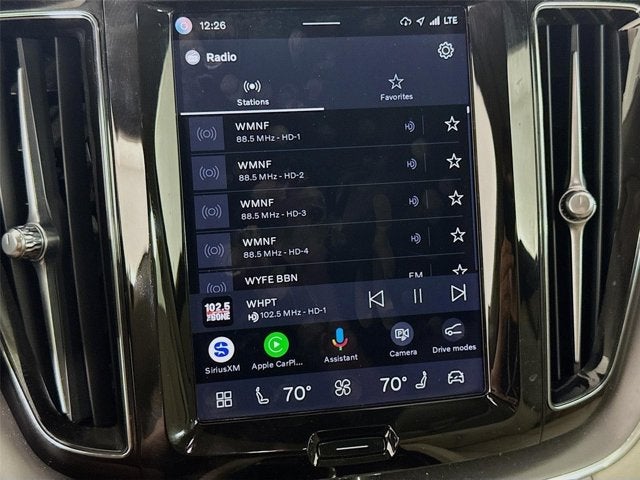 2024 Volvo XC60 Core Dark Theme
