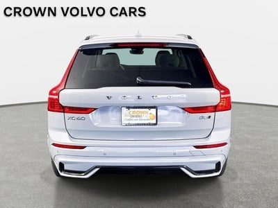 2024 Volvo XC60 Core Dark Theme