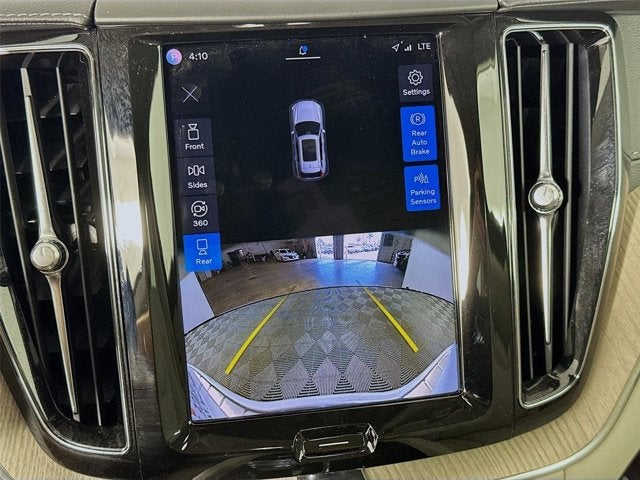 2022 Volvo XC60 Inscription