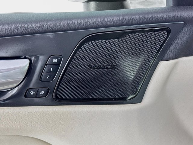 2022 Volvo XC60 Inscription