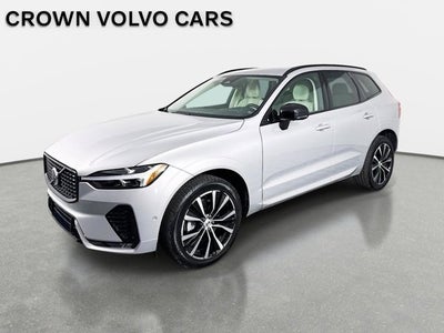 2023 Volvo XC60 Plus Dark Theme