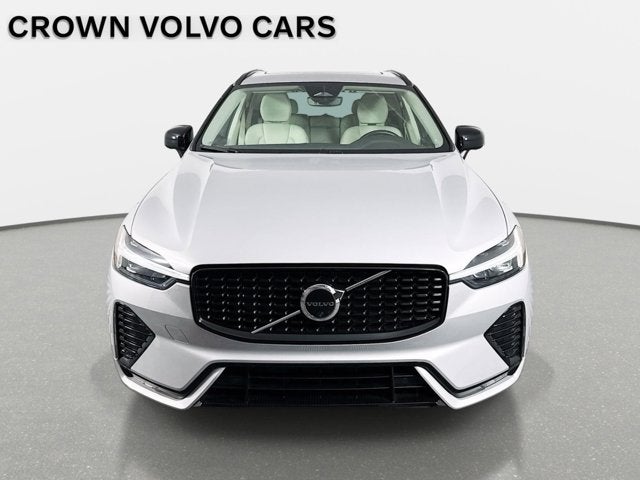2023 Volvo XC60 Plus Dark Theme