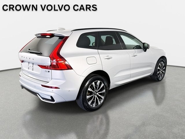 2024 Volvo XC60 Plus Dark Theme