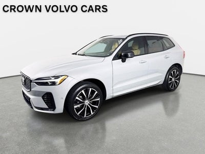 2024 Volvo XC60 Ultimate Dark Theme