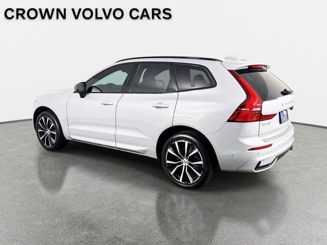 2024 Volvo XC60 Ultimate Dark Theme