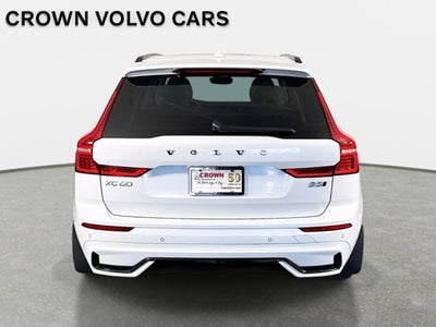 2024 Volvo XC60 Ultimate Dark Theme