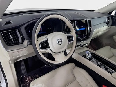 2024 Volvo XC60 Ultimate Dark Theme