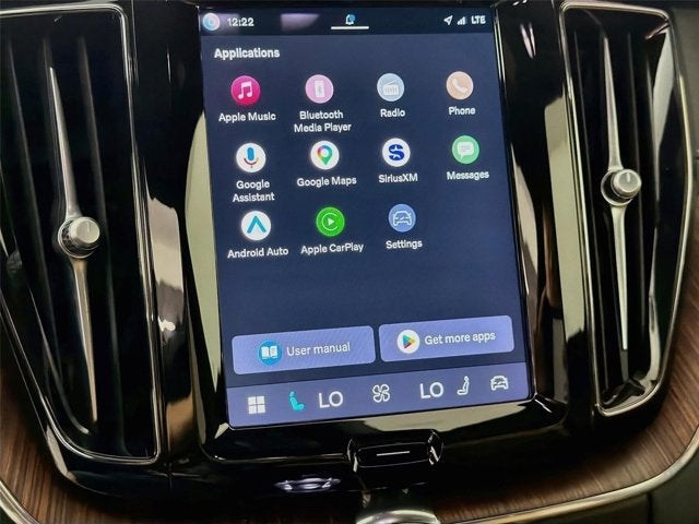 2024 Volvo XC60 Ultimate Dark Theme