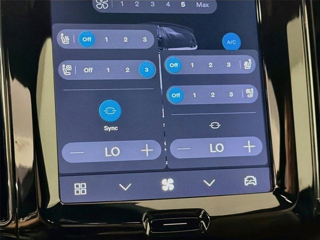 2024 Volvo XC60 Ultimate Dark Theme