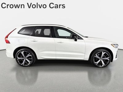 2024 Volvo XC60 Ultimate Dark Theme