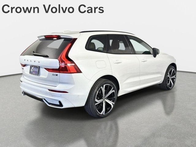 2024 Volvo XC60 Ultimate Dark Theme