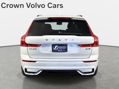 2024 Volvo XC60 Ultimate Dark Theme
