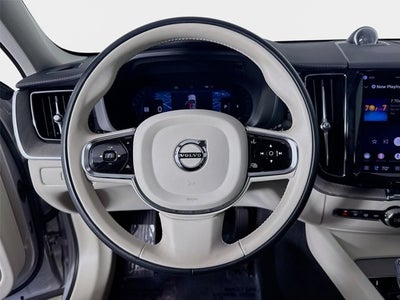 2023 Volvo XC60 Ultimate Dark Theme