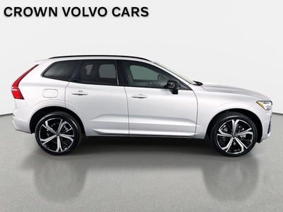 2023 Volvo XC60 Ultimate Dark Theme