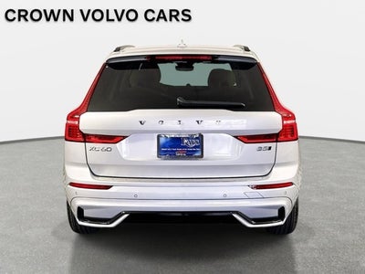 2023 Volvo XC60 Ultimate Dark Theme