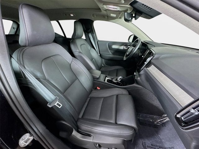 2026 Volvo XC40 Plus