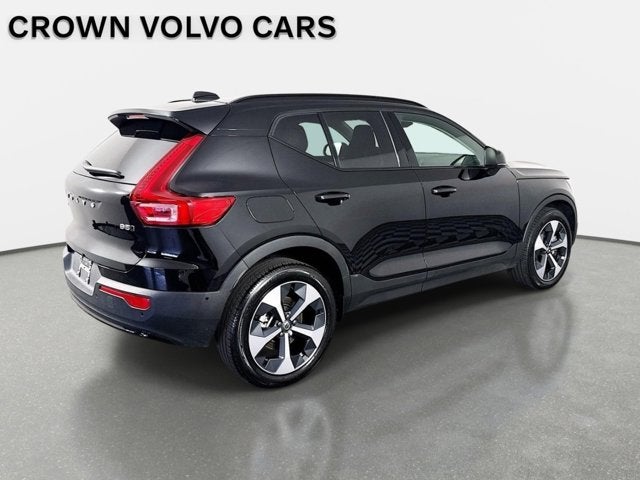 2026 Volvo XC40 Plus