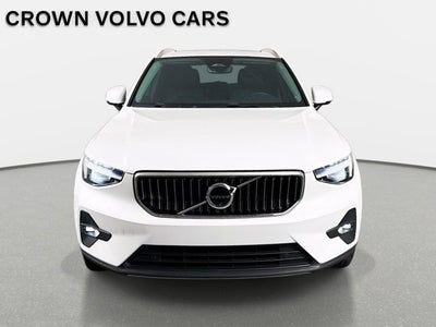 2024 Volvo XC40 Ultimate Bright Theme