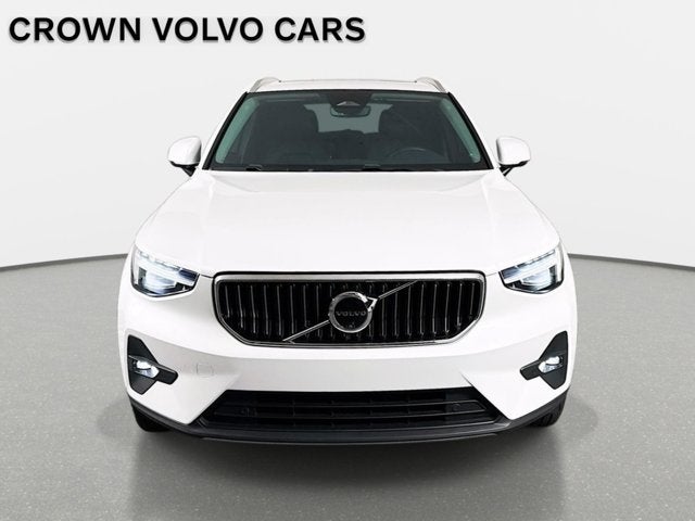 2024 Volvo XC40 Ultimate Bright Theme