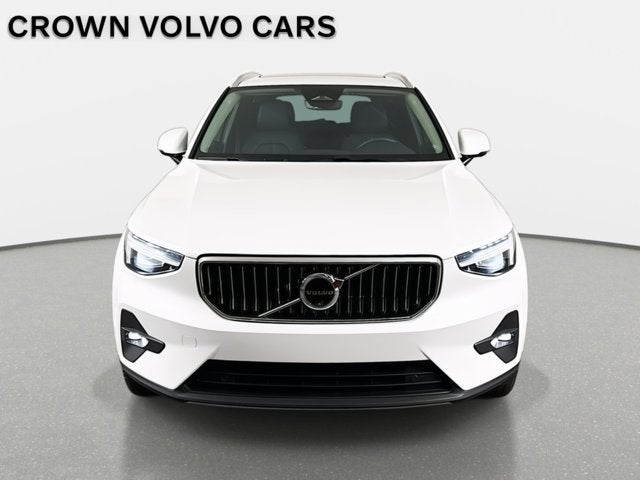 2024 Volvo XC40 Ultimate Bright Theme