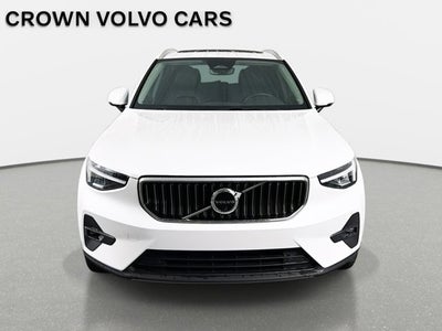 2023 Volvo XC40 Plus Bright Theme