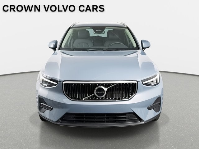 2023 Volvo XC40 Core