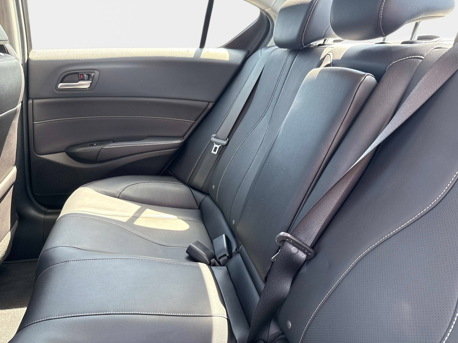 2019 Acura ILX w/Premium Pkg