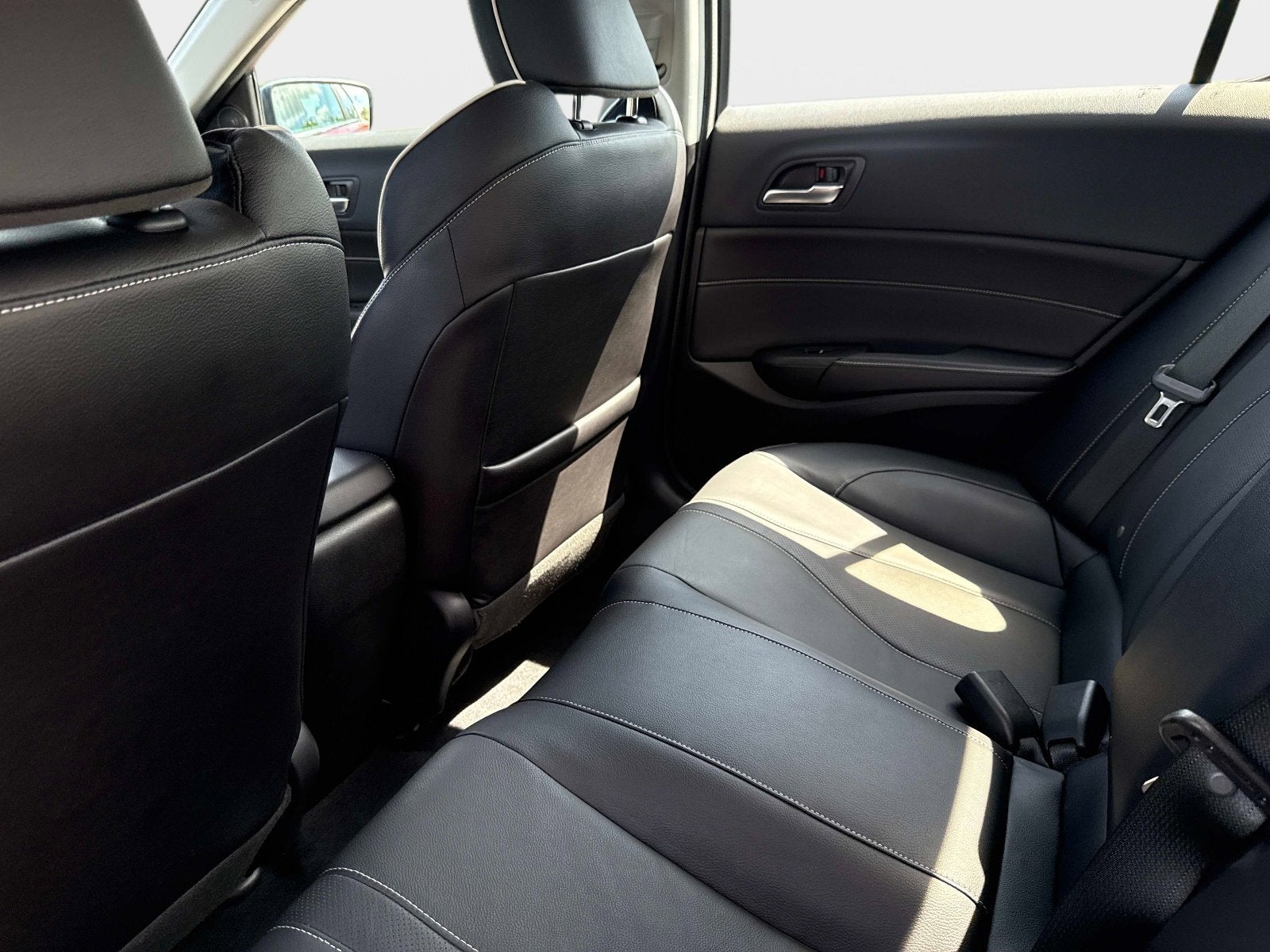 2019 Acura ILX w/Premium Pkg