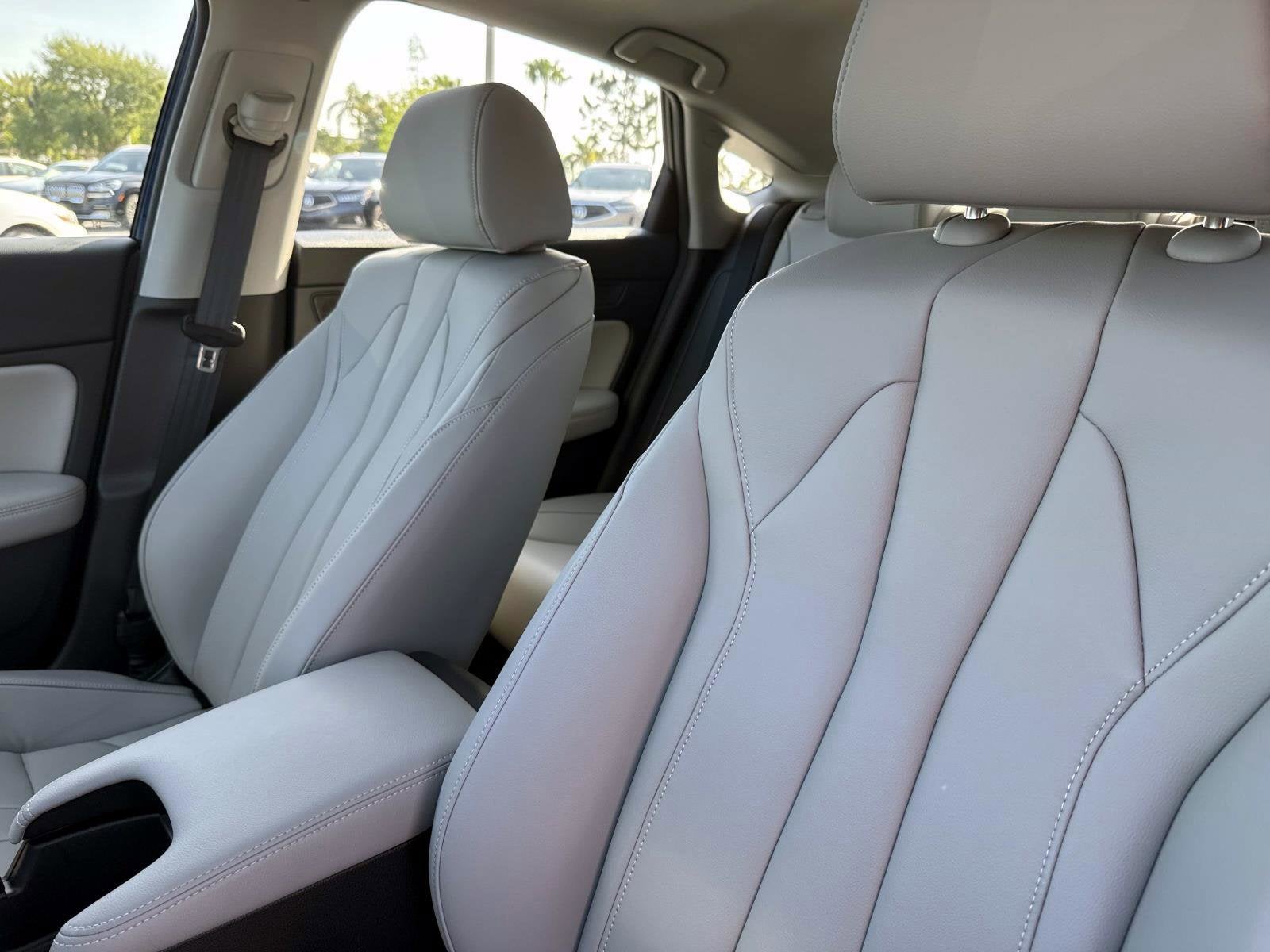 2025 Acura Integra Base