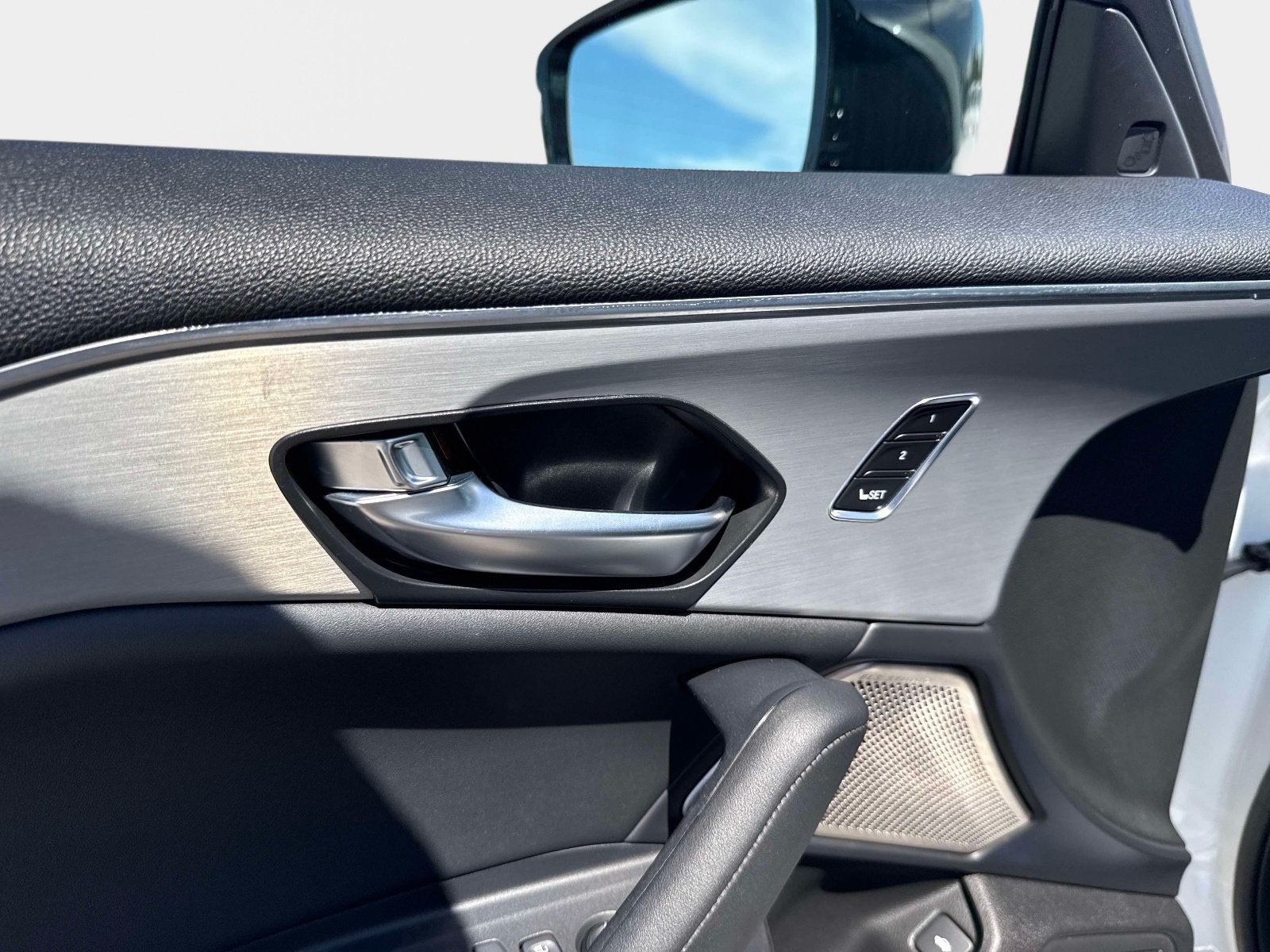 2023 Acura TLX w/Technology Package