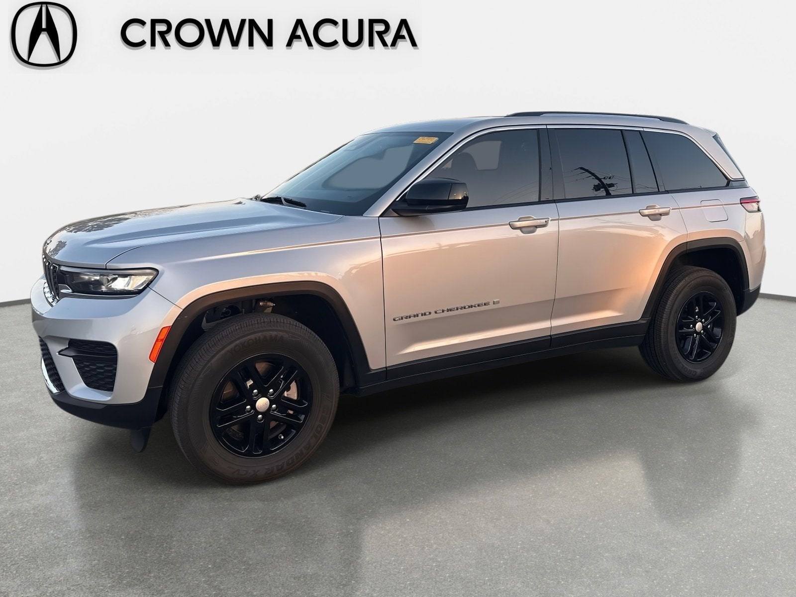 2023 Jeep Grand Cherokee Laredo