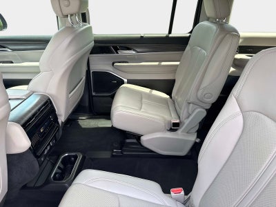 2023 Jeep Wagoneer Series II