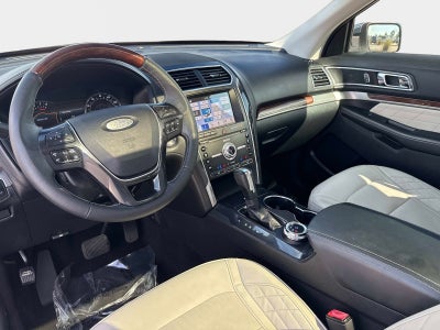 2019 Ford Explorer Platinum