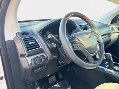 2019 Ford Explorer Platinum