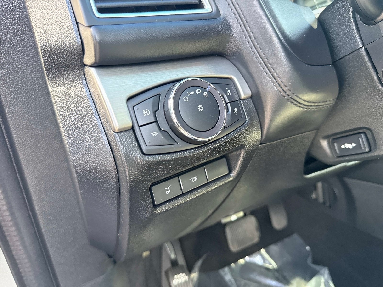 2019 Ford Explorer Platinum