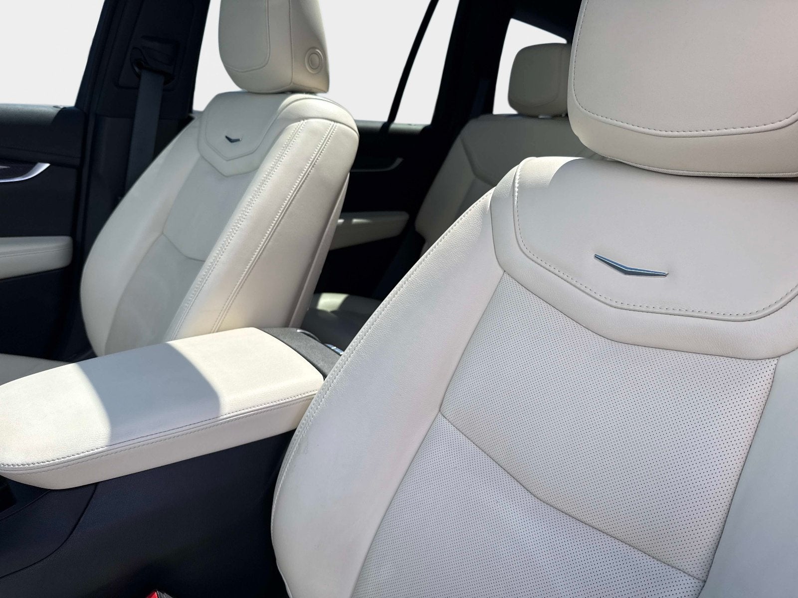 2024 Cadillac XT6 AWD Sport