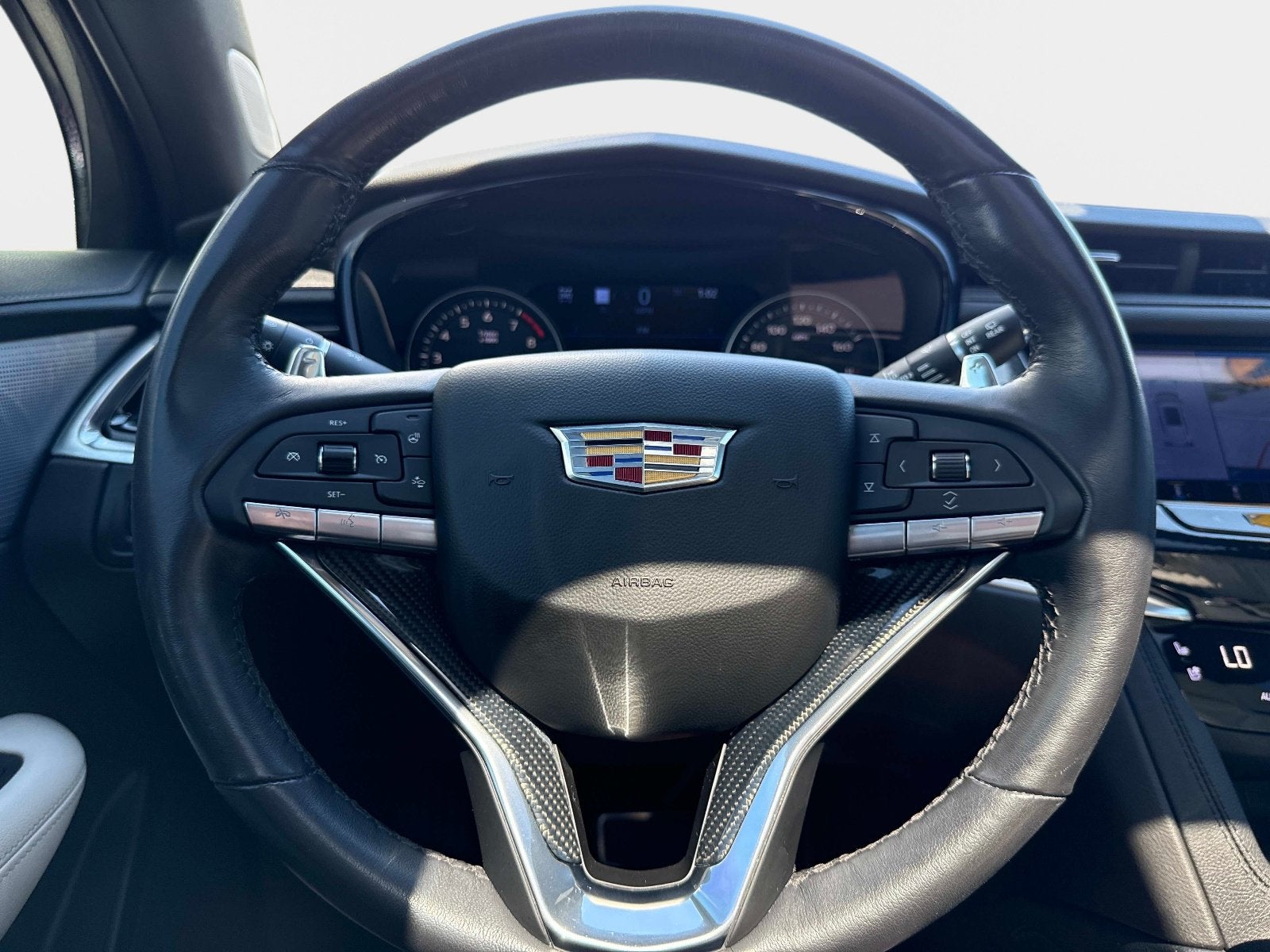 2024 Cadillac XT6 AWD Sport