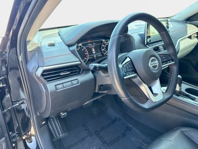 2020 Nissan Altima 2.5 SR