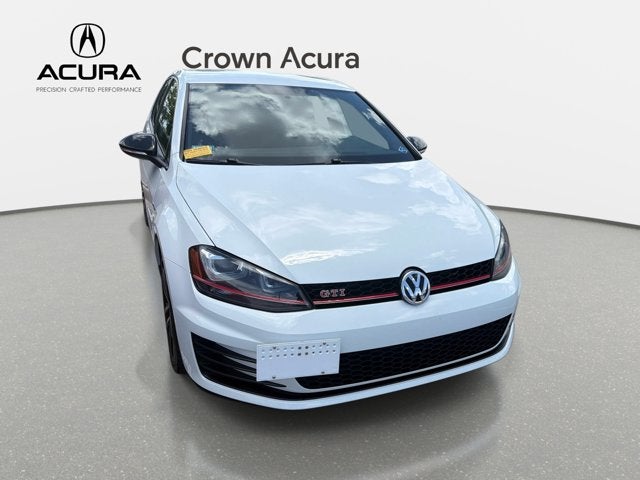 2017 Volkswagen Golf GTI Base