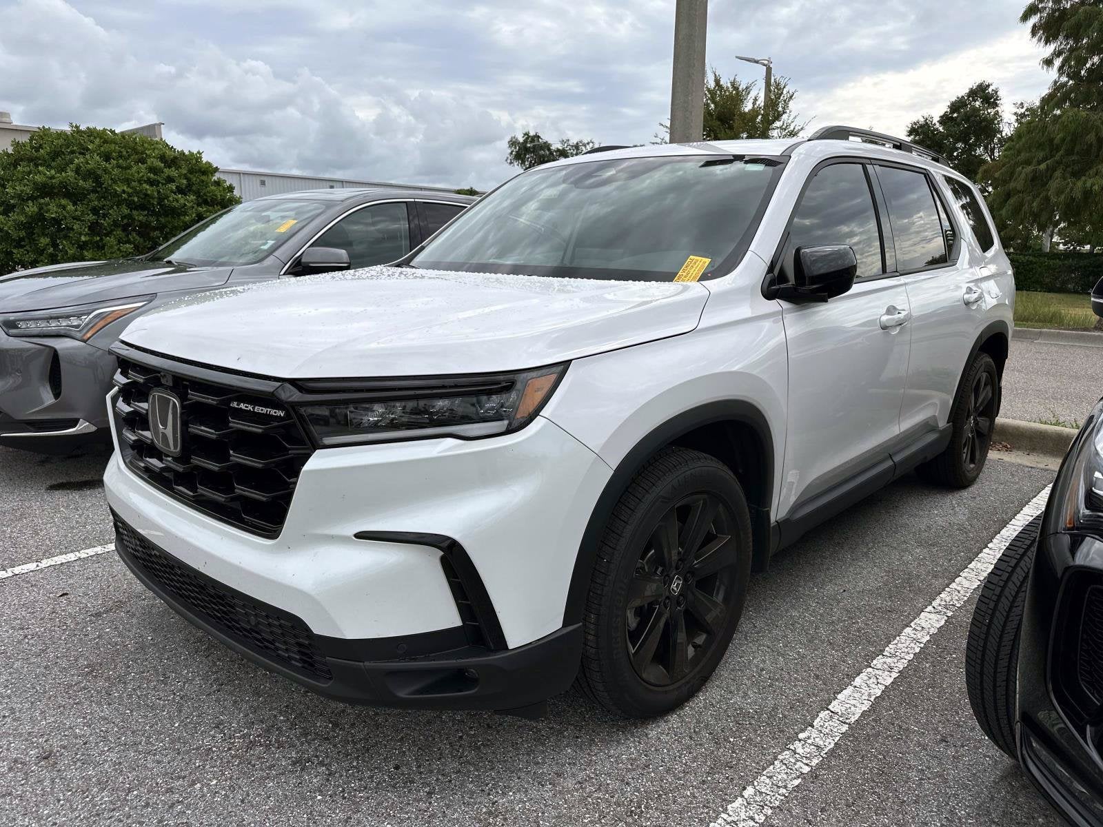 2025 Honda Pilot Black Edition