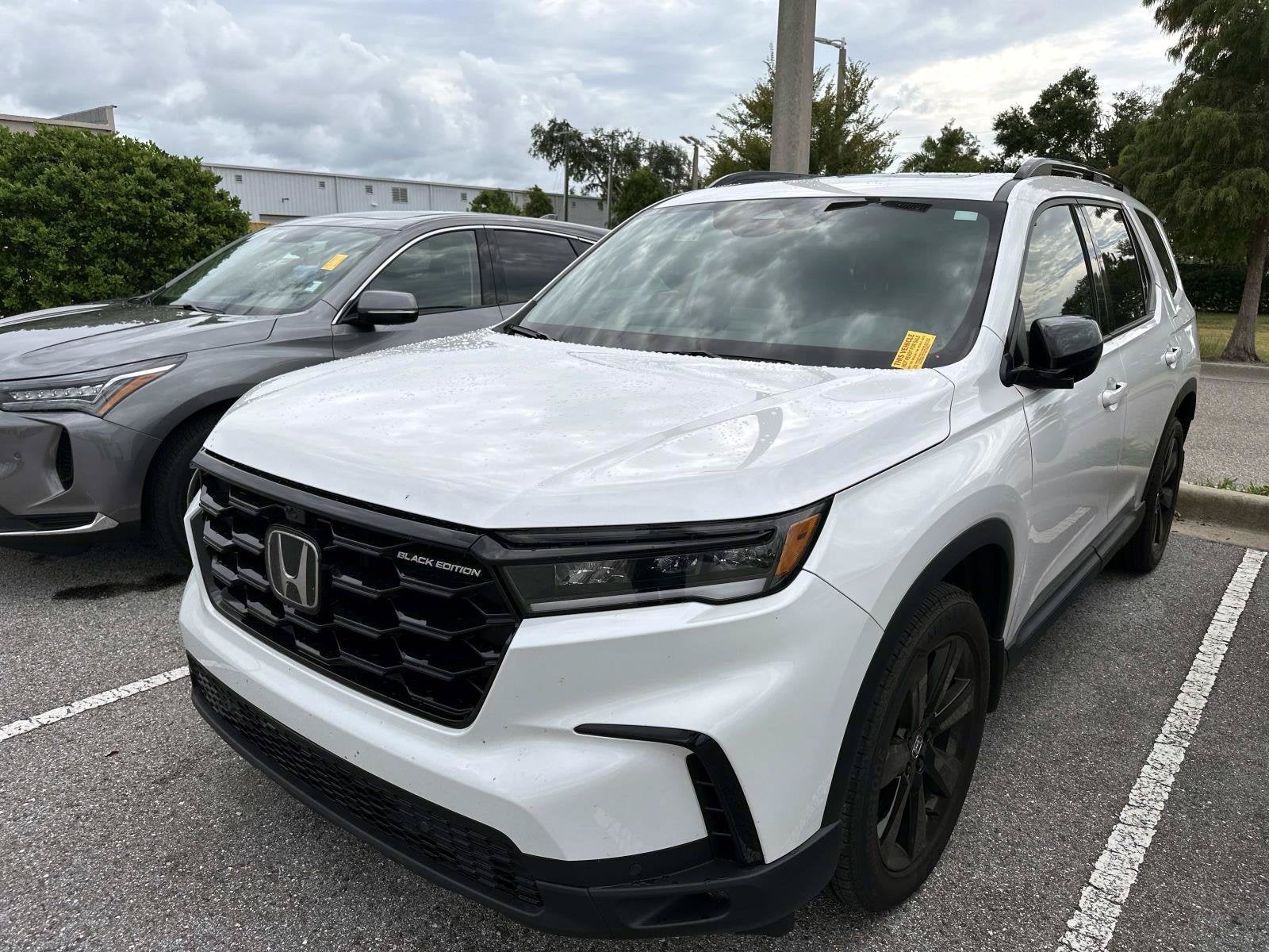 2025 Honda Pilot Black Edition
